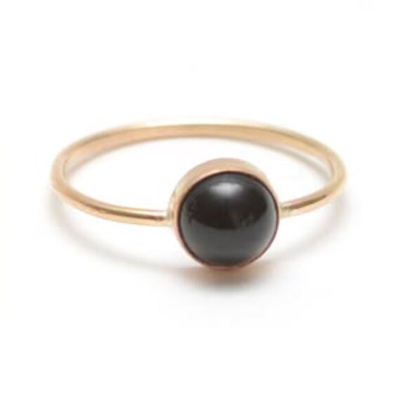 Onyx and Gold Ring - Picture 1 of 1
